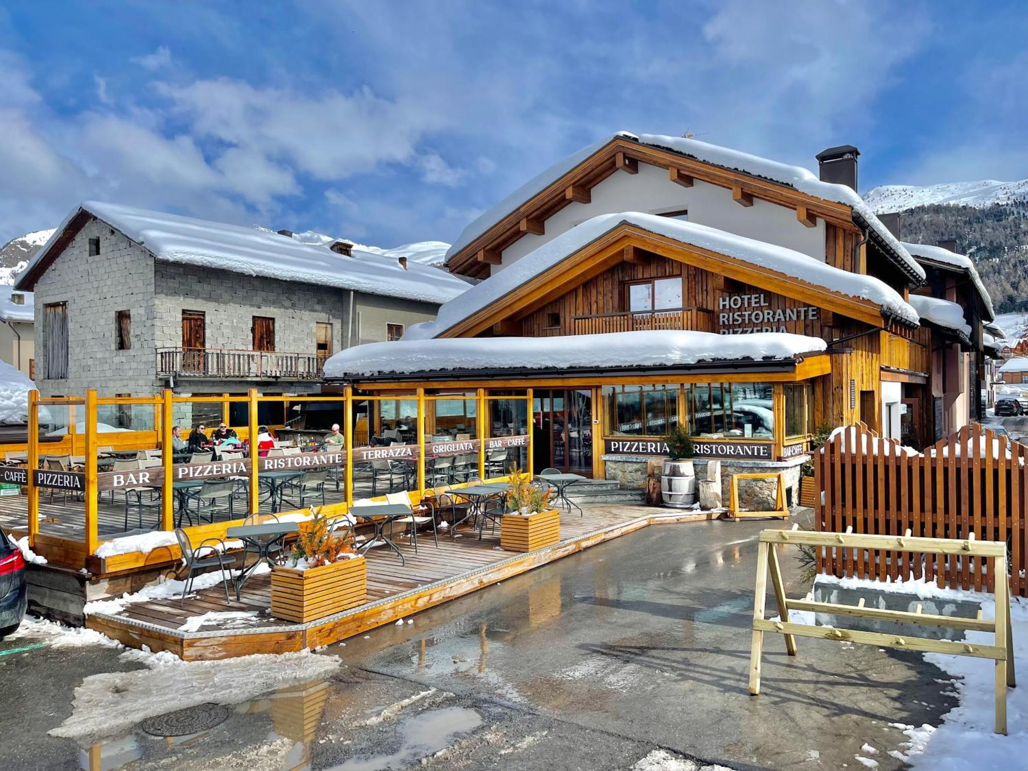 Hotel Galli'S - Centro Livigno Eksteriør billede